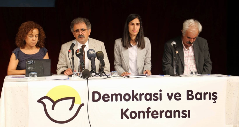 İstanbul’da barış ve demokrasi konferansı yapıldı:‘Amasız, koşulsuz silahları susturun