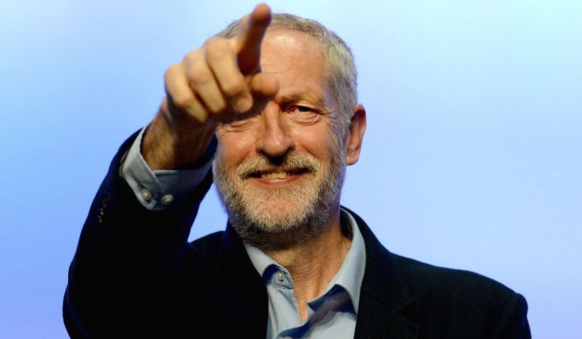 Corbyn, İngiltere’de 135 yıllık geleneği değiştirdi