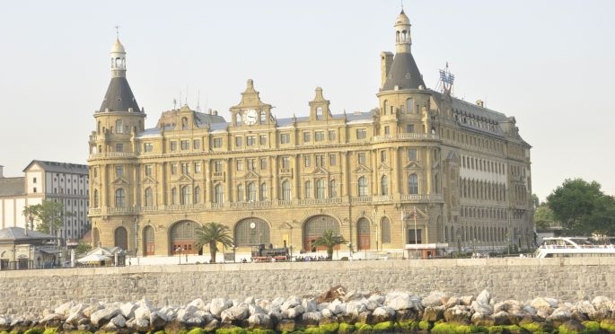 Haydarpaşa’dan binip Ankara’ya gideceğiz