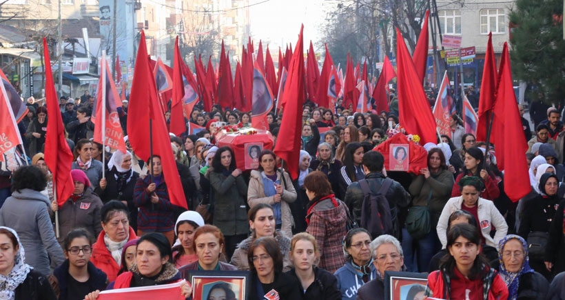 ‘Bu hizayı kadınlar bozacak’