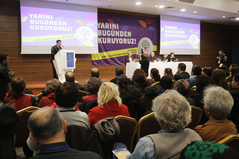 HDP 1. Olağan Konferansı başladı: Geleceğimizi mahvetmelerine izin vermeyeceğiz