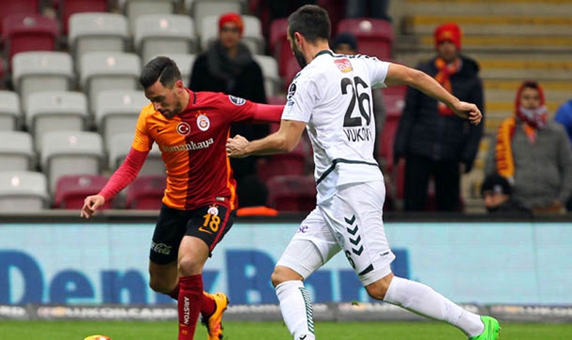 Galatasaray - Torku Konyaspor maçından gol sesi çıkmadı