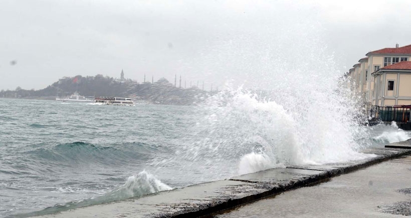 İDO tüm iç hat deniz otobüsü seferlerini iptal etti