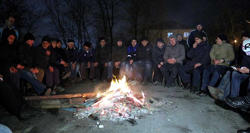 Zonguldak'ta termik santralin taşeron işçileri eyleme başladı