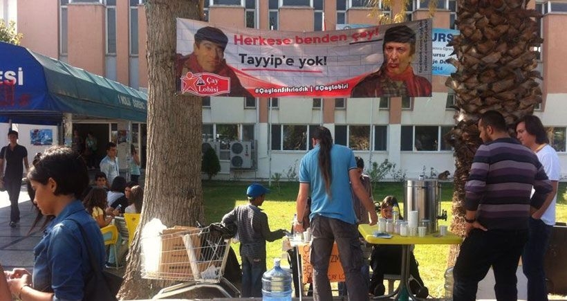 Öğrencilerin davası sonuçlandı: 'Tayyip'e çay yok' demek hakaret değil