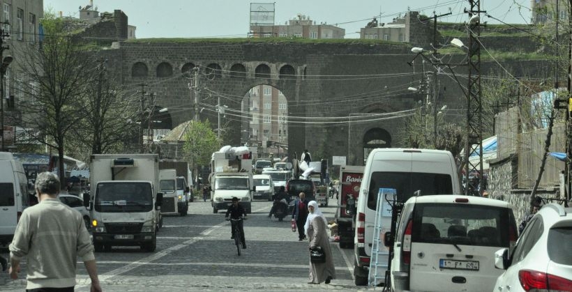 Halk, 'acele kamulaştırma'ya tepkili: Sur’u yıktılar, şimdi de  yaşamımızı yıkacaklar!