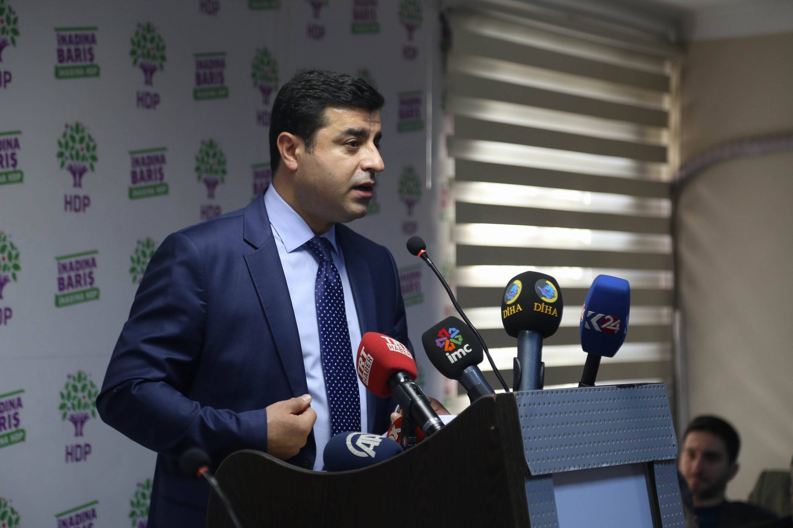 Demirtaş: İnsanlar barış diyemezlerse savaşı durduramayız