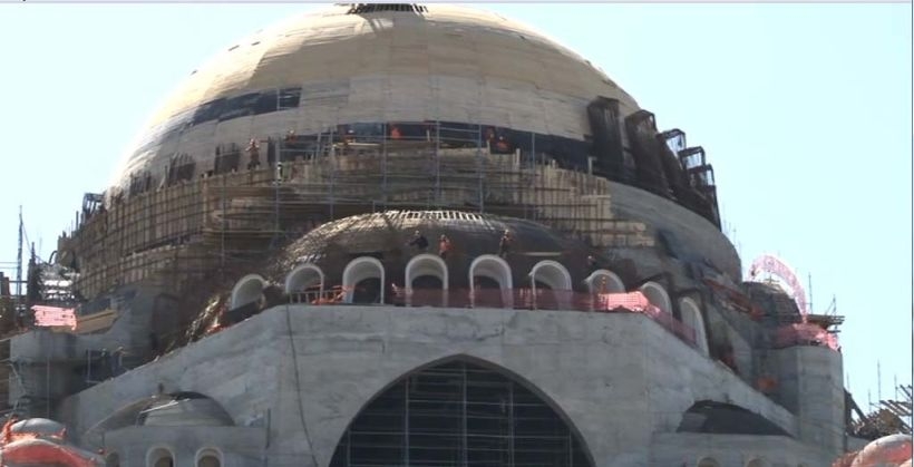 Çamlıca Camii inşaatında işten atılan işçiler eyleme geçti