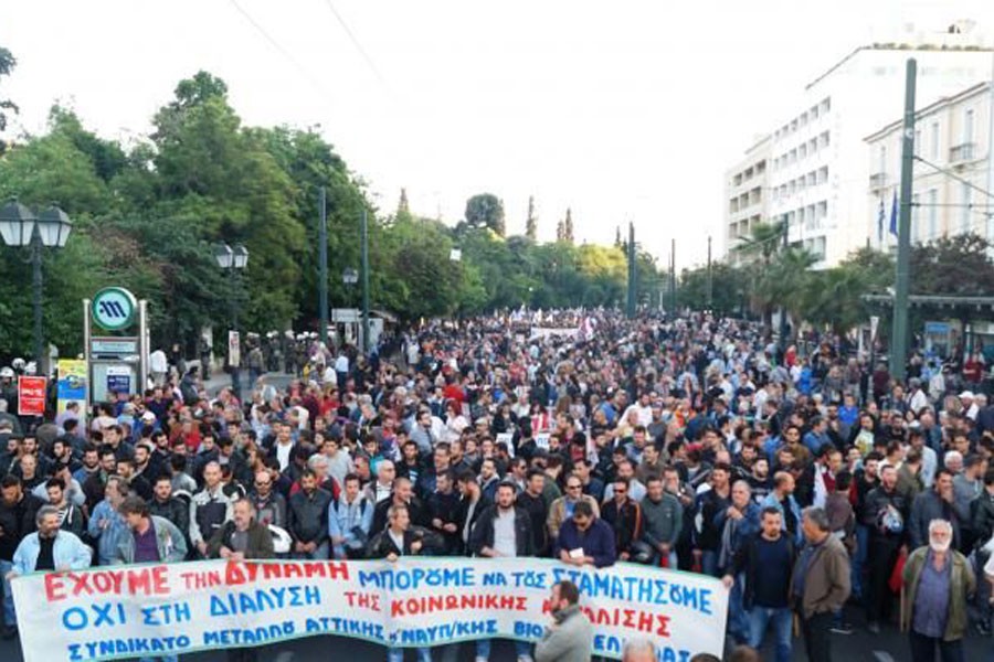 Halk ‘hayır’ dedi ama SYRIZA’dan AB ve IMF’ye yine evet!