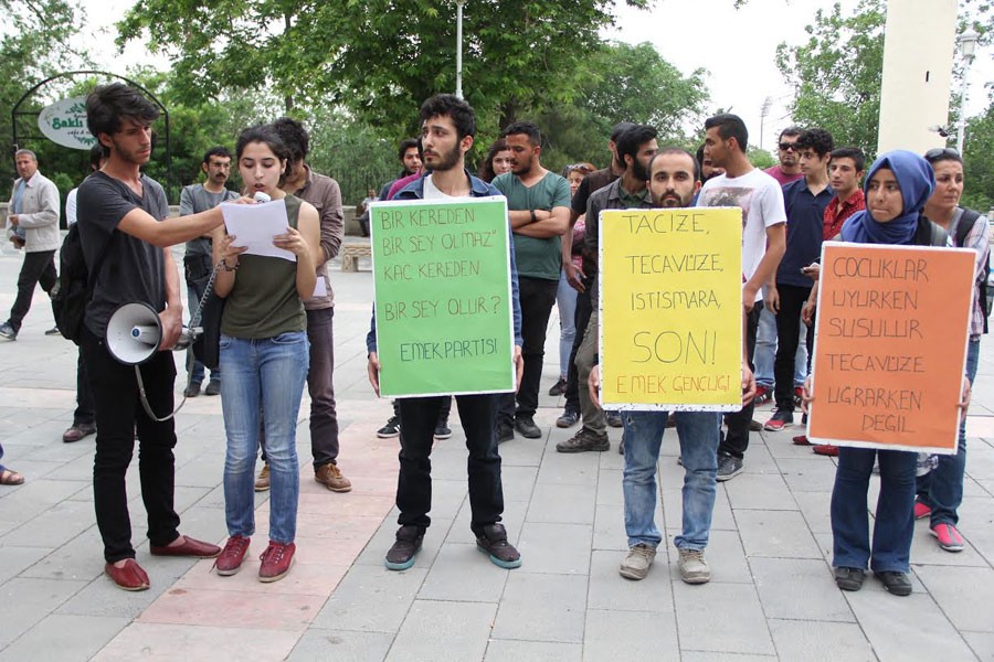 Antep'te AFAD kampındaki cinsel istismar protesto edildi