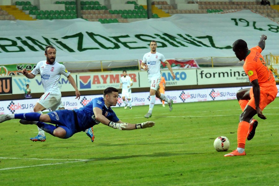 Balıkesirspor’u yenen Multigroup Alanyaspor ilk finalıst