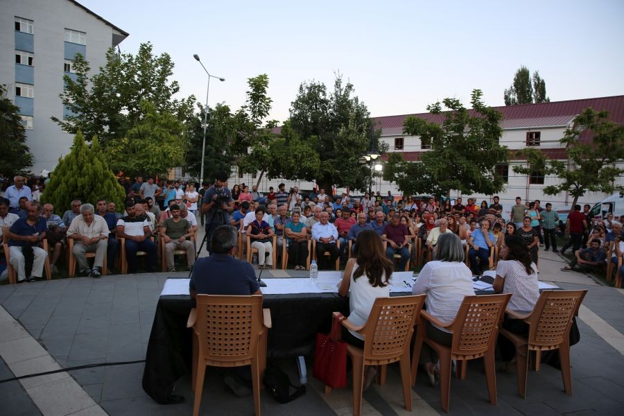 Munzur Festivali'nde 'Yerinden Yönetim' tartışıldı