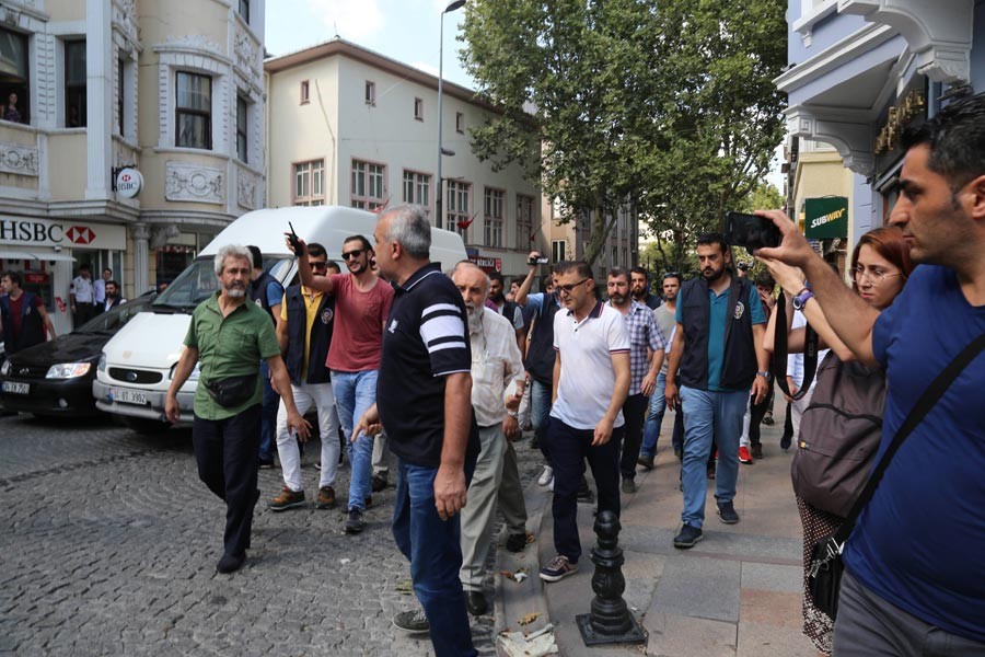 İran Konsolosluğu önündeki idam protestosuna OHAL yasağı