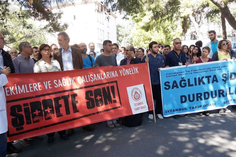 Sağlıkta dönüşüm şiddete dönüştü