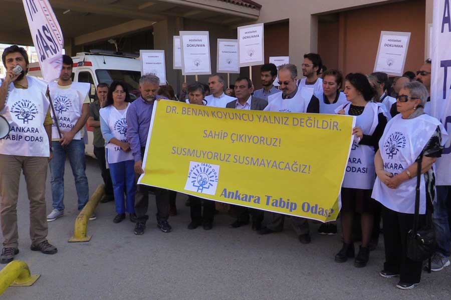 Sağlık emekçileri ATO yöneticisi Dr. Koyuncu'ya sahip çıktı