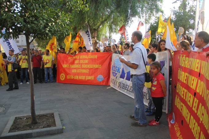 Hatay’da eğitimciler: Yılgınlık yok direniş var