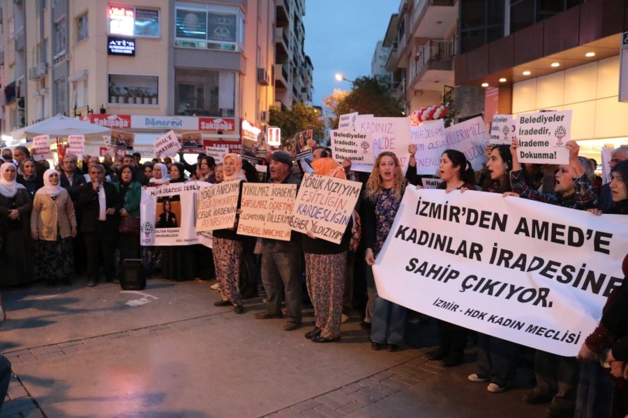 İzmir'de Anlı ve Kışanak protestosu: İrademiz yıkılmaz