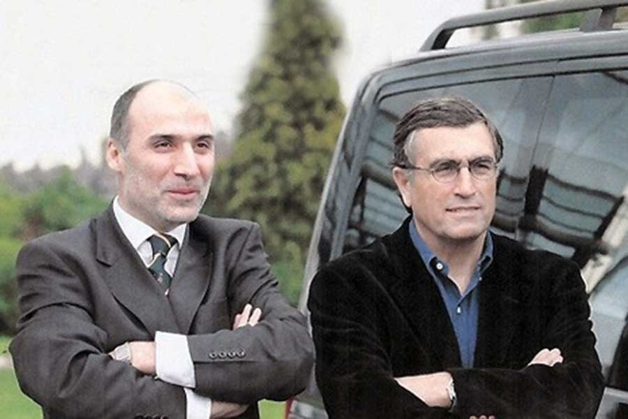 Hasan Cemal ve Doğan Akın'ın basın kartları iptal edildi