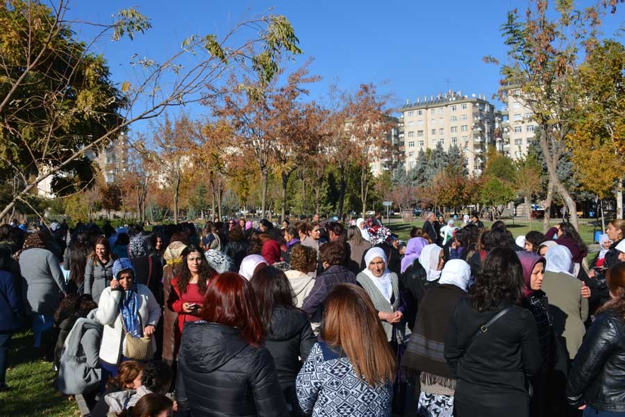 Diyarbakır'da kadınların eylemi Valilik kararıyla engellendi