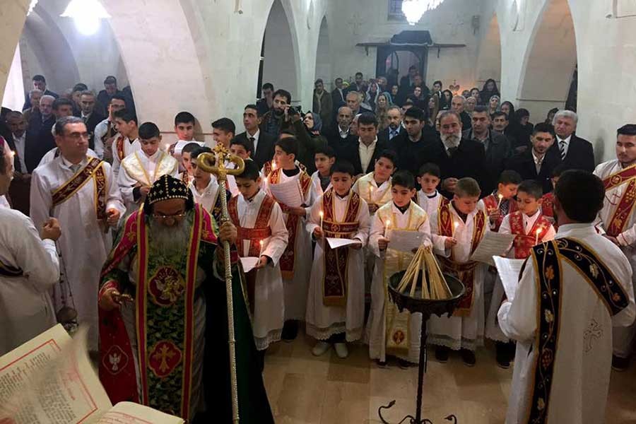 Midyat’taki Süryaniler 'Yaldo bayramı'nı kutladı