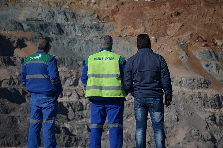 Ölen madencileri görmedi, kârının düşmesinden yakındı