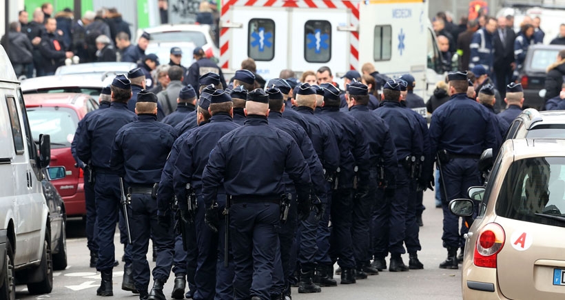 Paris saldırıları Fransa’nın 11 Eylül’ü mü?