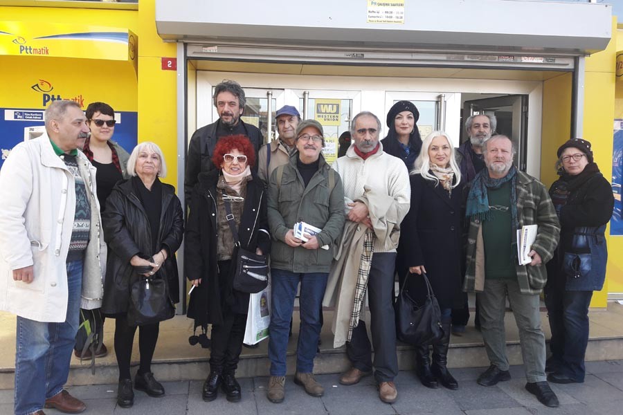 TYS, Turhan Günay’a kitap gönderdi