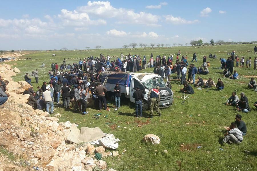 Bozova'da kamyonet devrildi: 4 ölü, 8 yaralı 