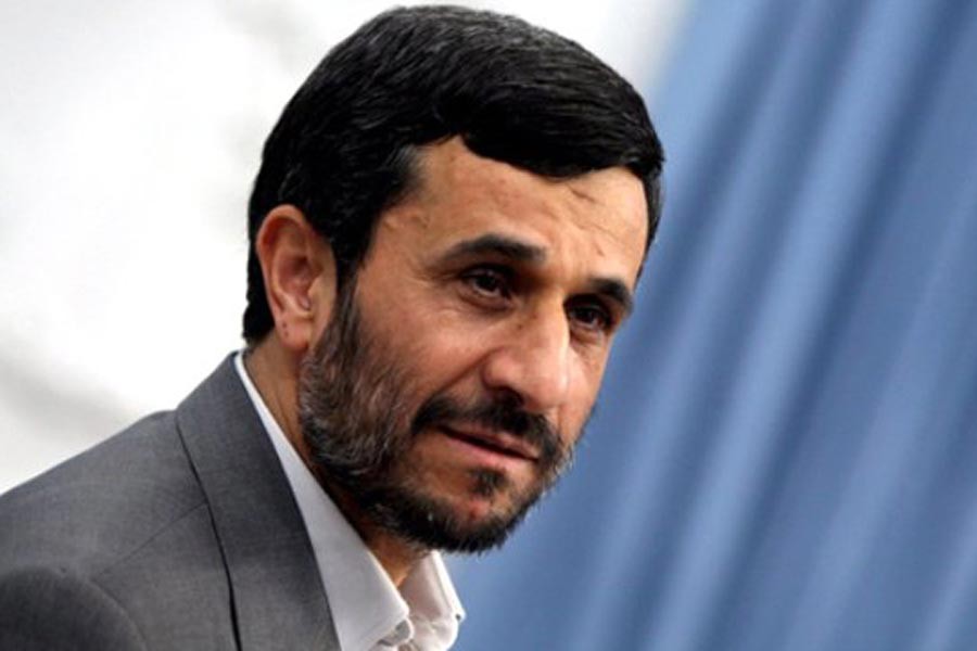 İran'da Ahmedinejad seçimlerden veto edildi