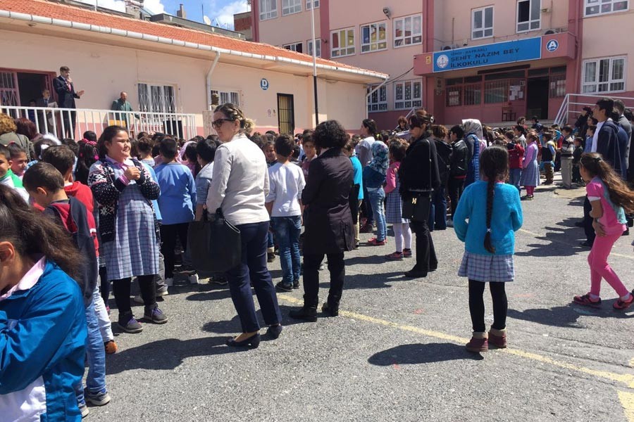 Kutlu Doğum Haftasında ilkokul öğrencilerine kuran okudular