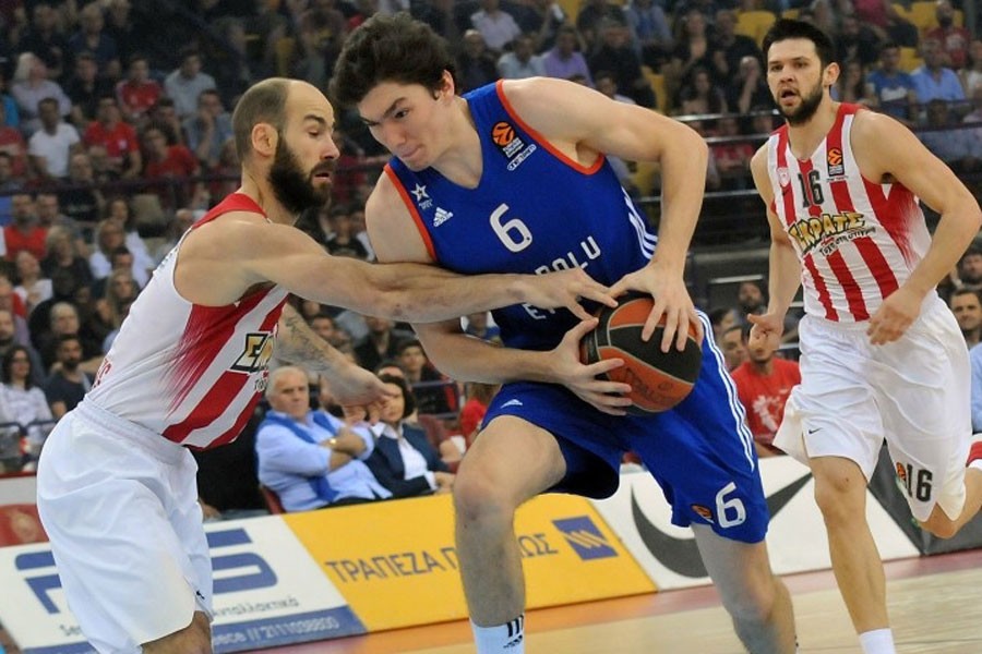 Anadolu Efes, Avrupa'ya veda etti