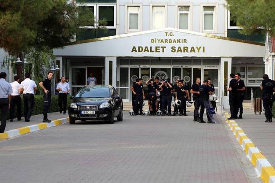 Vekillerin yargılandığı 'KCK Davası' görüldü