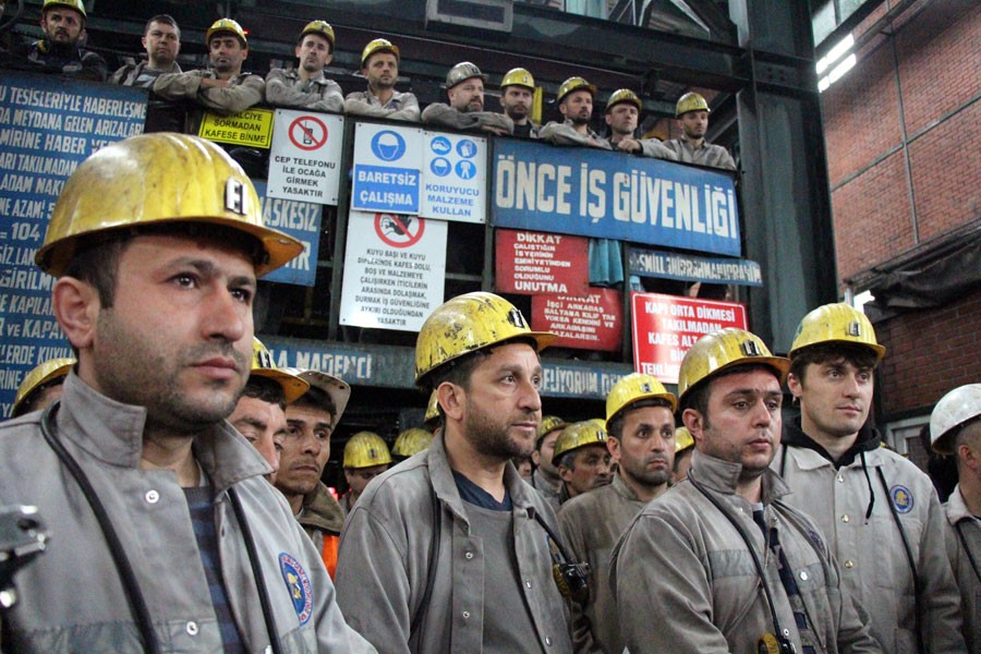 Kilimli’de grizu faciasında ölen 30 işçi anıldı