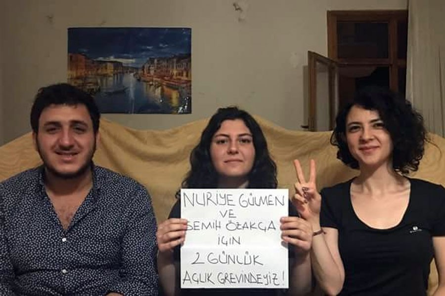 3 öğrenci, eğitimcilere destek için açlık grevine başladı