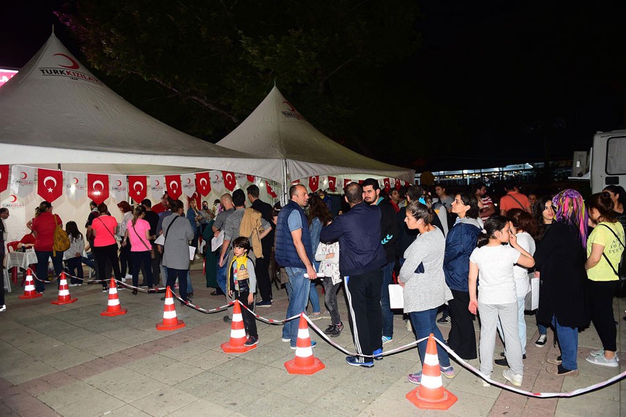 İlik nakli bekleyen küçük Ela için seferber oldular