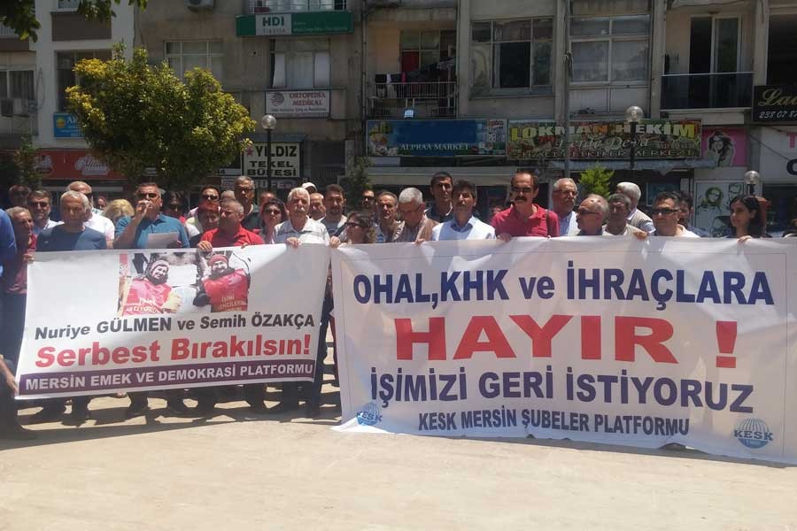 KHK ile ihraçlar Mersin'de protesto edildi