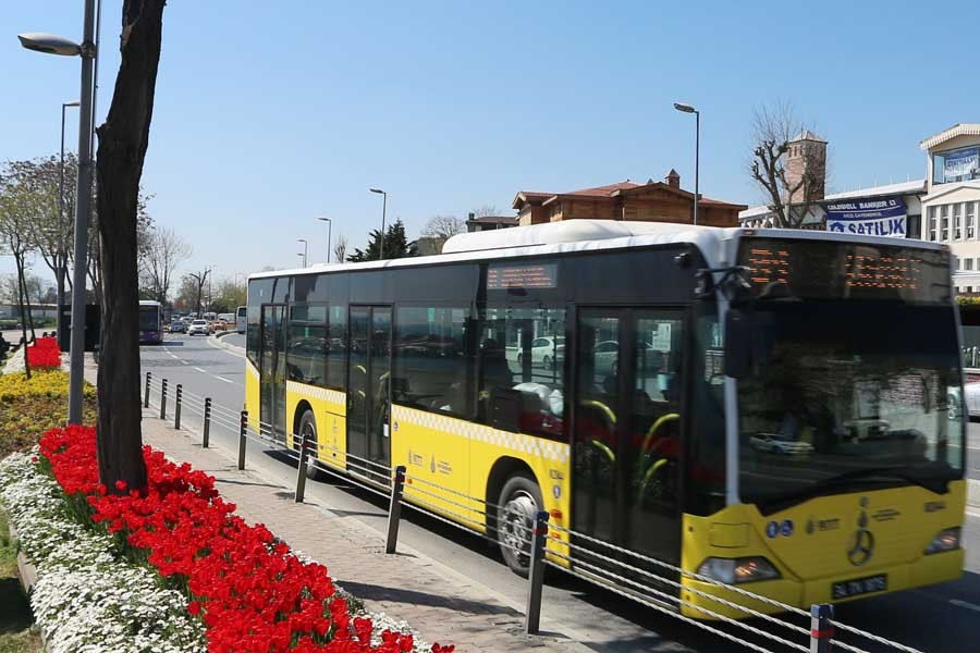 'Toplu taşımada yaşlılara yer verirken iki kere düşünün'