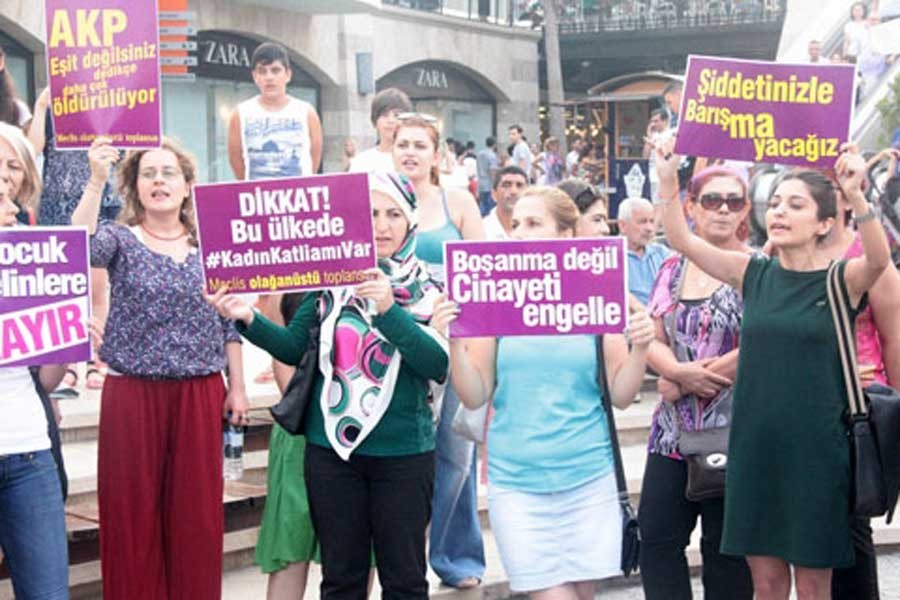 ‘Kadına yönelik şiddeti daha ne kadar izleyeceksiniz’