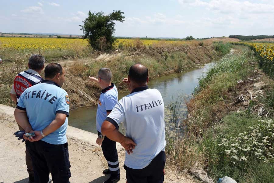 Sulama kanalına düşen çocuk, hayatını kaybetti