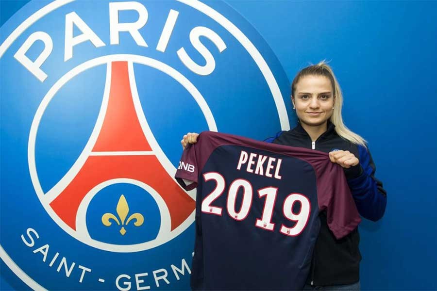 Melike Pekel PSG'ye transfer oldu