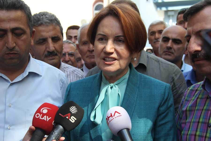 Akşener: Parti kuruluşunu erken tarihe almaya çalışıyoruz