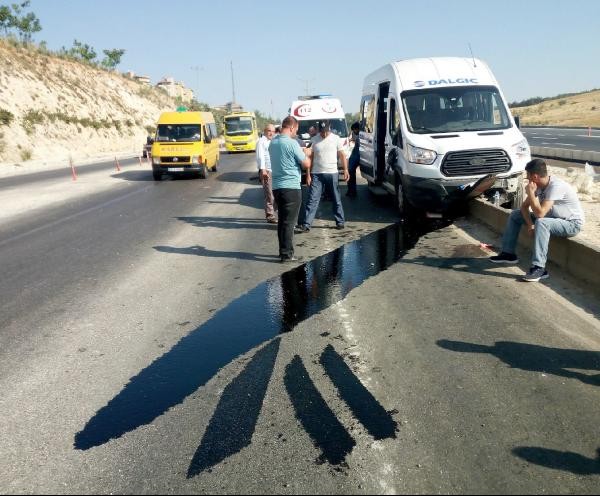 Antep’te işçi servisleri çarpıştı: 6 yaralı