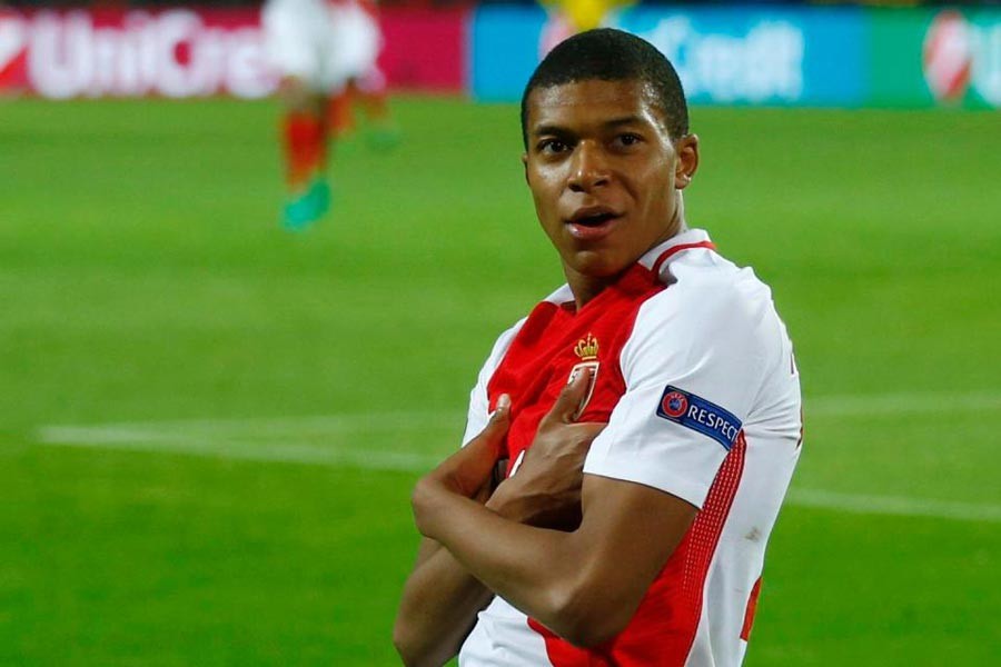 Mbappe resmen PSG'de