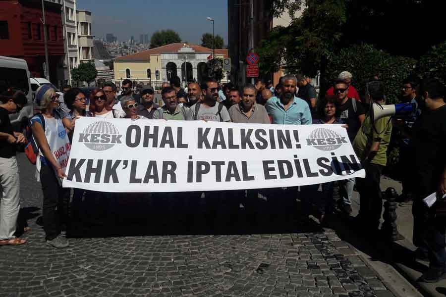 KHK ile ihraç edilen emekçiler OHAL komisyonuna başvurdu