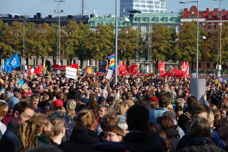 Göteborg’da halk Nazizme karşı sokaklara çıktı