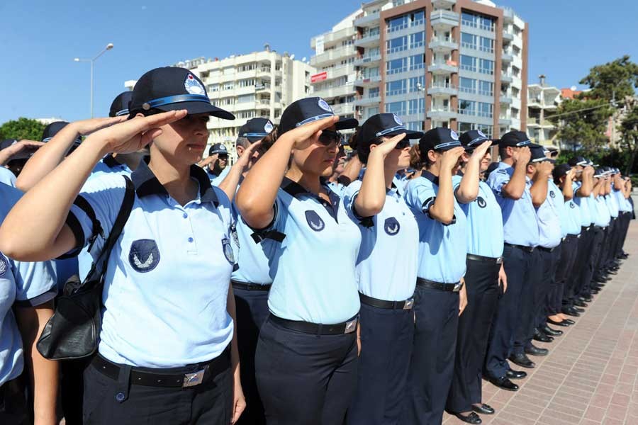 İçişlerinin izni olmadan belediyelerde memur alınamayacak