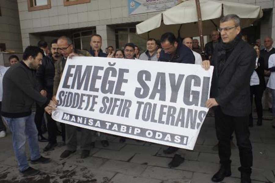 'Sağlık çalışanları şiddete açık hale getiriliyor’