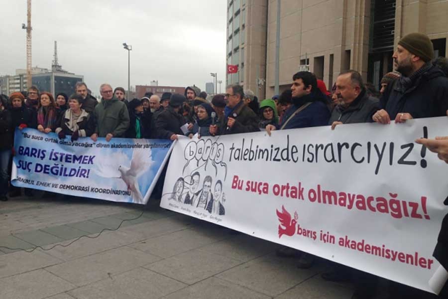 Barış Akademisyenleri hakkındaki iddianame YÖK'e gönderildi