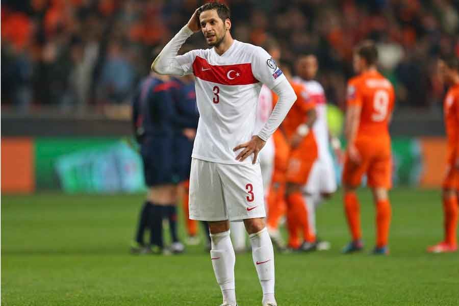 Galatasaraylı Hakan Balta sezon sonu futbolu bırakıyor