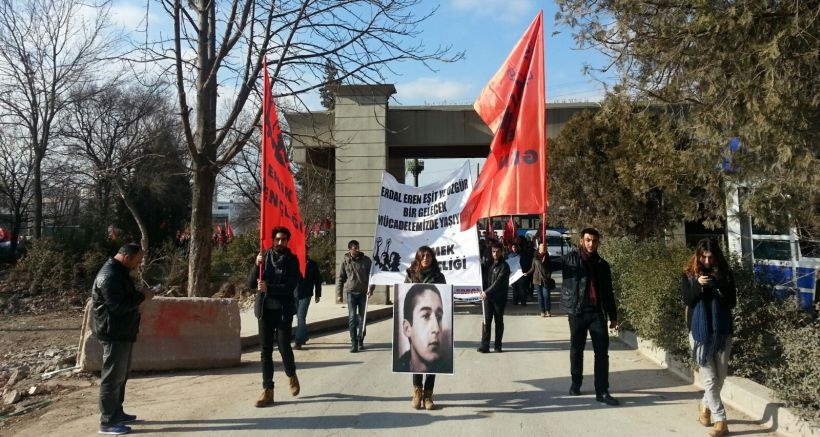 Erdal Eren mezarı başında anıldı